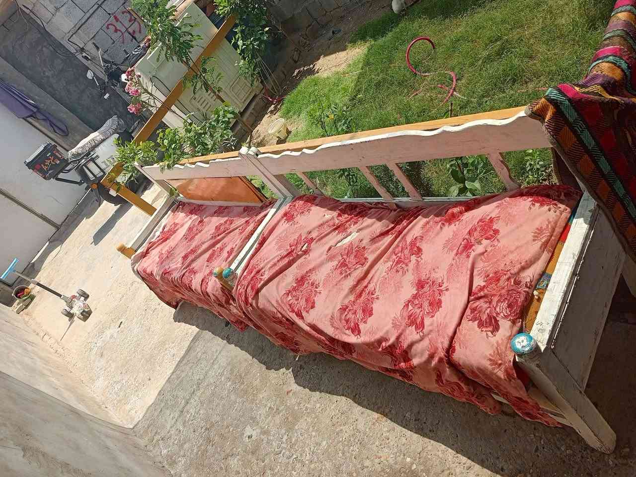 سلام عليكم غراظ ابع كلهن شغالات الغساله بيها شويه صوت بل غسل وعلفحص وكنتور اطفال 3بيبان ومعرظ بلازمه حديث وتنور ارظي وزوالي 2 وصوبه كهربايه وطابعه مال ورق ومكنسه زوالي وقنفات 2وساعه وسياره مال اطفال بس مو شحن حركيه كلهن ابيعهن كفله وحده الشراي يجي واتساب***********
