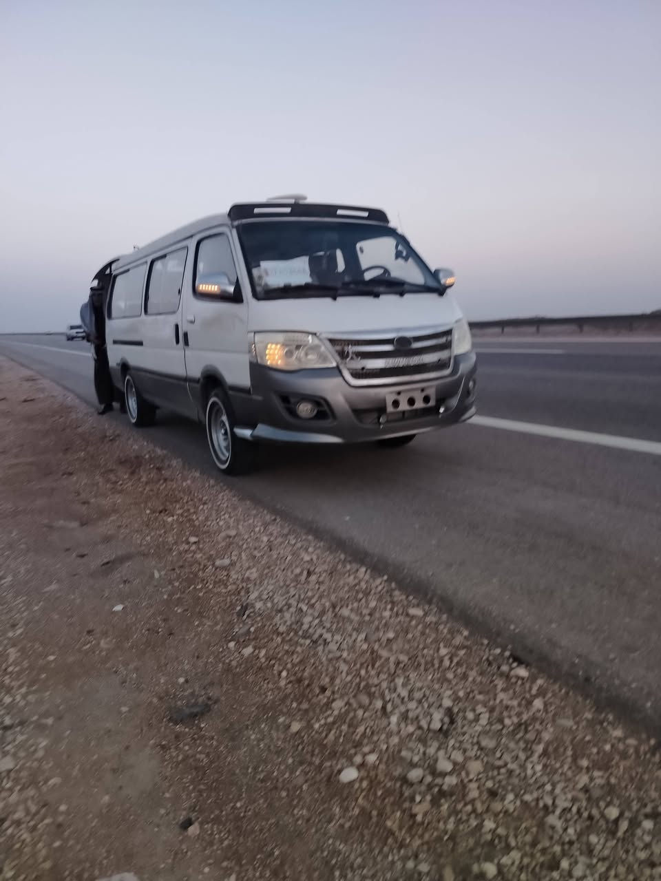 السلام عليكم فاتون ألوان للبيع موديل 2015جاهززة رقم نكليزي بسمي السياره للبيع المكان كربلاء الحسينيه مكينه جديد السعر 87.    ***********
