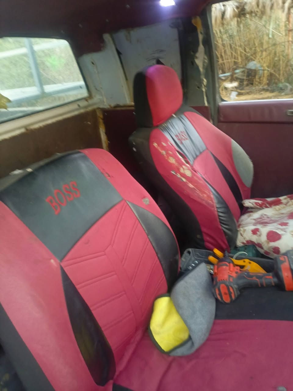 من رخصت مدير الكروب المحترم بيكم تيوته للبيع بدون رقم يعني كلك السياره جاهزه من كير ومحرك وحداديه وتخم تاير السياره جاهزه مجهزه اتعهد من السرقه والعشائر السعر 15 ورقه
الاتصال ***********
