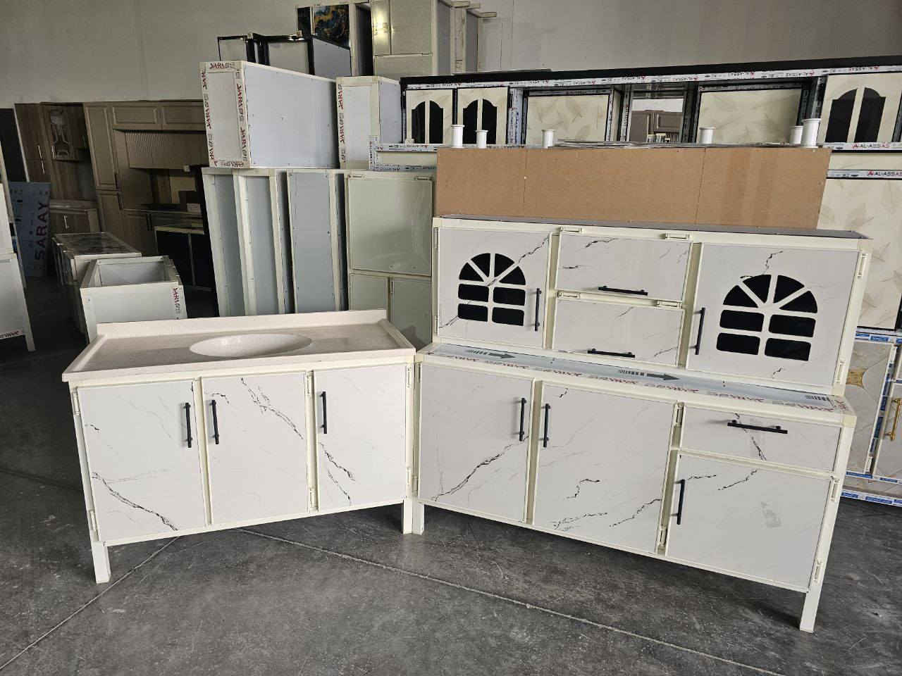 كاونتر 3 قطع قياس متر ونص
سنك متر و20 سم مرمر
للاستفسار مراسله خاص


**إذا كنت صاحب هذا الإعلان وتريد حذفه لأي سبب، رجاءا أرسل رسالة إلى الدعم الفني**