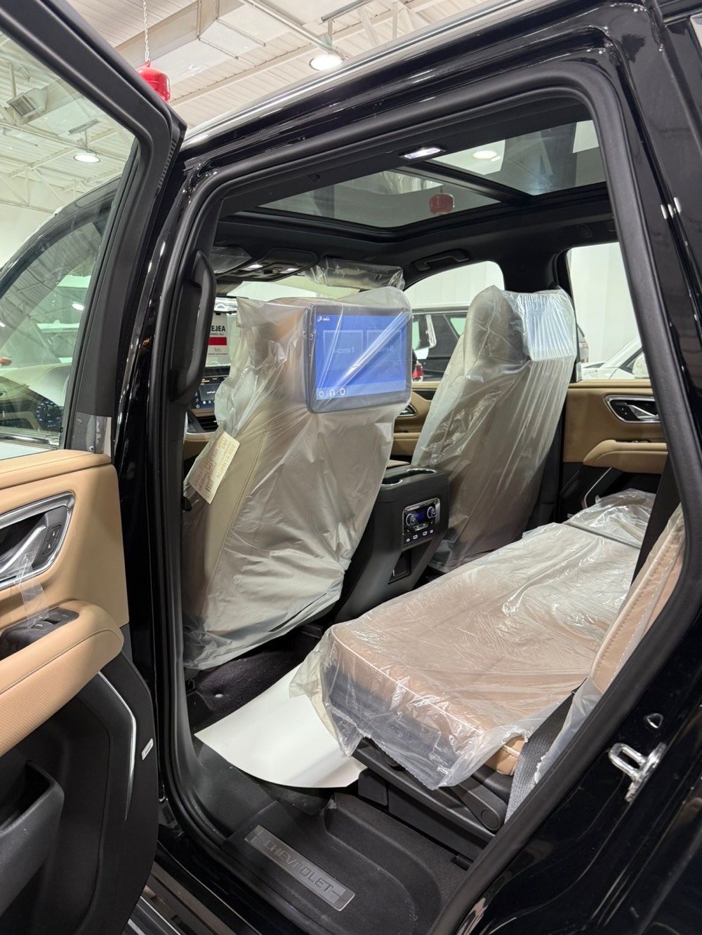 شركة الخليج العربي بغداد النهضة الشارع الثاني (*********** / *********** / *********** /***********)
السعر (98 مليون ) مع الرقم بغداد 
* تاهو برايمر زيرو 2024 رقم بغداد 
* ⁠ضمان وكالة المنصور 
* ⁠الموديل 2024 رقم بغداد
* ⁠اللون اسود العداد (زيرو)
* ⁠حجم المحرك : 5.3 Cc
* ⁠خمس كامرات محيطية 
* ⁠نظام الرفع (جكات)
* ⁠دفع رباعي (4 * 4)
* ⁠فتحة سقف (بانوراما)
* ⁠شاشة امامية بالحجم الكبير 
* ⁠علامة ضوئية سوداء 
* ⁠شاشات عدد (2)
* ⁠دوسات كهرباء 
* ⁠ردادارات تحديد مسار 
* ⁠قيادة ذاتية توقف ذاتي 
* ⁠كراسي كهرباء تبريد وتدفئة 
* ⁠جنطة كهرباء 
* بصمه تشغيل بصمات ابواب 
* رادار نقطة عمياء تحديد مسار 
* نظام تشغيل واطفاء السياره ذاتي نظام تحديد مسار
* ⁠حساس امامي خلفي 
* ⁠شركة الخليج العربي 
بغداد النهضة الشارع  الثاني ***********
السعر (98 مليون دينار) مع الرقم 
نضام البيع المباشر والمراوس (جملة مفرد)
ملاحظة:- يتوفر لدينا جميع انواع التاهو الجمسي