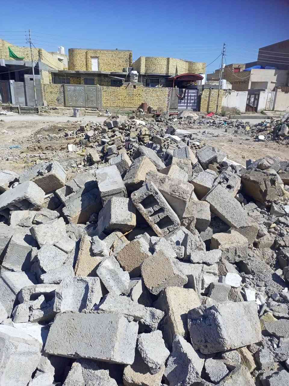 بلوك مع طابوك اللبيع ذي قار قضاءالرفاعي لاستفسار لاتصال على الرقم ***********
*********** غير متواجد عل فيس مكلف بل نشر
