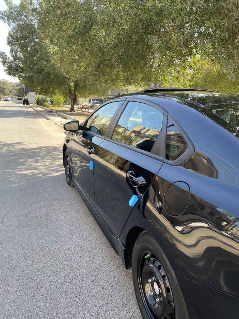 #الفورتي_الجي_تي_كلين
فورتي 2023 جيتي لاين فول الفول مواصفات رقم اربيل بسمي صور الحادث مرفقه حافت البنيد بدون صبغ السياره 
🟢بصمه ابواب وتشغيل 
🟢فتحه سلايد
🟢محرك 2000دوش
🟢لايت لد امامي خلفي
🟢سستم سماعات 🔊 هارمن
🟢اوتو هولد سايد بريك دكمه
🟢شاشه كبيره كاميرا
🟢حساسات امامي خلفي 
🟢رادارات جانبي  
🟢توقف ذاتي 
🟢تحديد مسار 
🟢رادار امامي خلفي 
🟢قياده ذاتيه 
🟢قطع المسافه 55 ماشيه كيلو متر
🟢صندوق بصمه ذكي 
🟢اناره ترحيب عند الاقتراب 
🟢كشنات تتفئه و تبريد 
 
 تليفون ***********

السياره فول العنوان بغداد الامين الثانيه

لمعرفه السعر سوي تعليق على سوق بغداد أون لاين ـــــــ Baghdad Market سوق بغداد أون لاين ـــــــ Baghdad Market  Online
