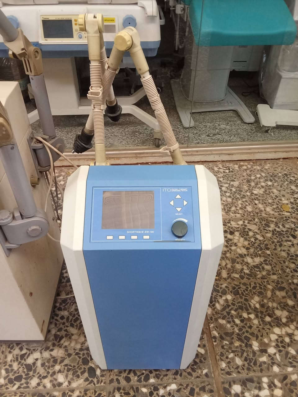 السلام عليكم اجهزه علاج طبيعي للبيع السعر مناسب لاستفسار على رقم الواتساب
‏‪0771 578 6938‬‏
