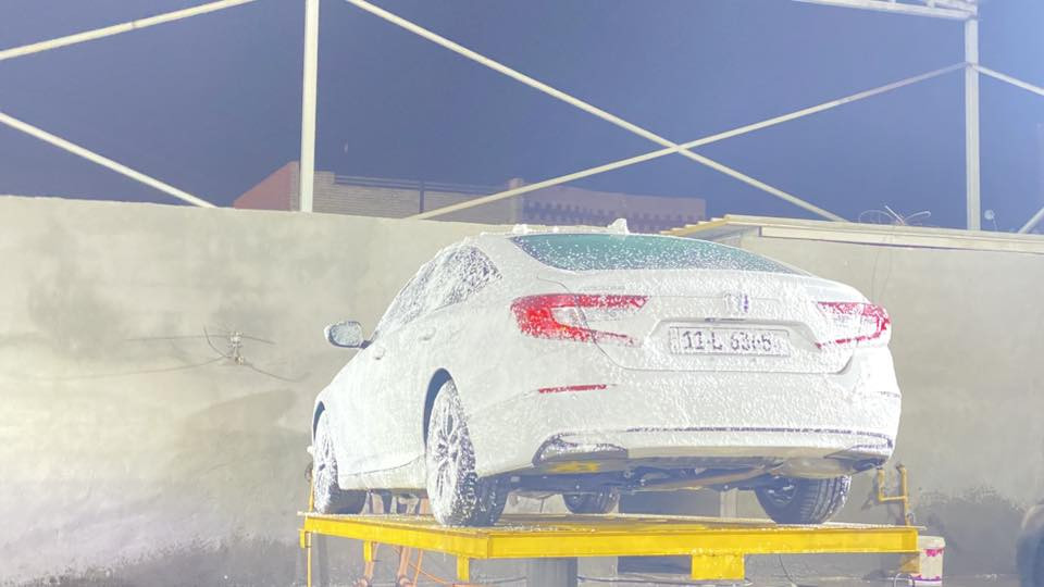 هوندا اكورد هايبرد  2022 ابيض صدفي فول مواصفات EXL
محرك 2000 

تشغيل عن بعد 

كشنات جلد كهربائي 

نقطه عمياء 

4 أنظمة ايكو سبورت عادي كهربائي (EV) 
اوتو هولد 
هاند بريك دگمة 

هواية مواصفات ومعروفة مواصفاتها 

السياره جديده مابيها قطرة صبغ ضربتها خفيفة معدلة عالبارد 

للتواصل 

***********
