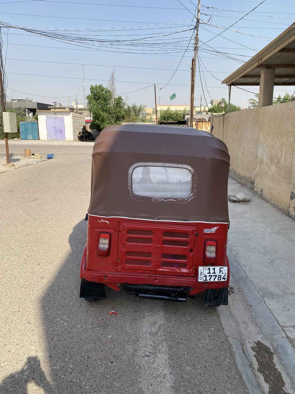 تكتك  مديل 18 رقم وسنويه بغداد نكليزي بسمي  التكتك قطرة خياس مابيه  دوشمه جديده سفريات 14قطعه ثقيل اصلي تخم تاير  جادر جديد يعني التكتك من ايدي كبل للشارع المكينه ناعمه تخبل عنواني ديالى خان بني سعد ***********

