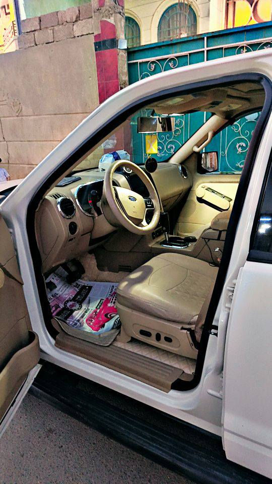 فورد اكس بلور
2010شركة نيفا
رقم اربيل
هزه جديده 
السياره جديده مقفوله
تبريد ثلج
تدفئه ماشاء الله 
السياره مكانه الانبار 
شوف بعينك وحكم 
السعر 138
رقم الهاتف ***********
