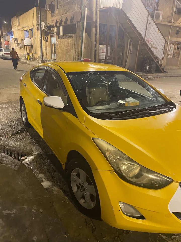 الانتراء موديل ٢٠١٣ جديدة لوك 
مكينه ١٨٠٠ 
تحويل ثاني يوم 
رقم بصرة 
السعرة 100قفل كلش
للاتصال رقم الهاتف 
***********
