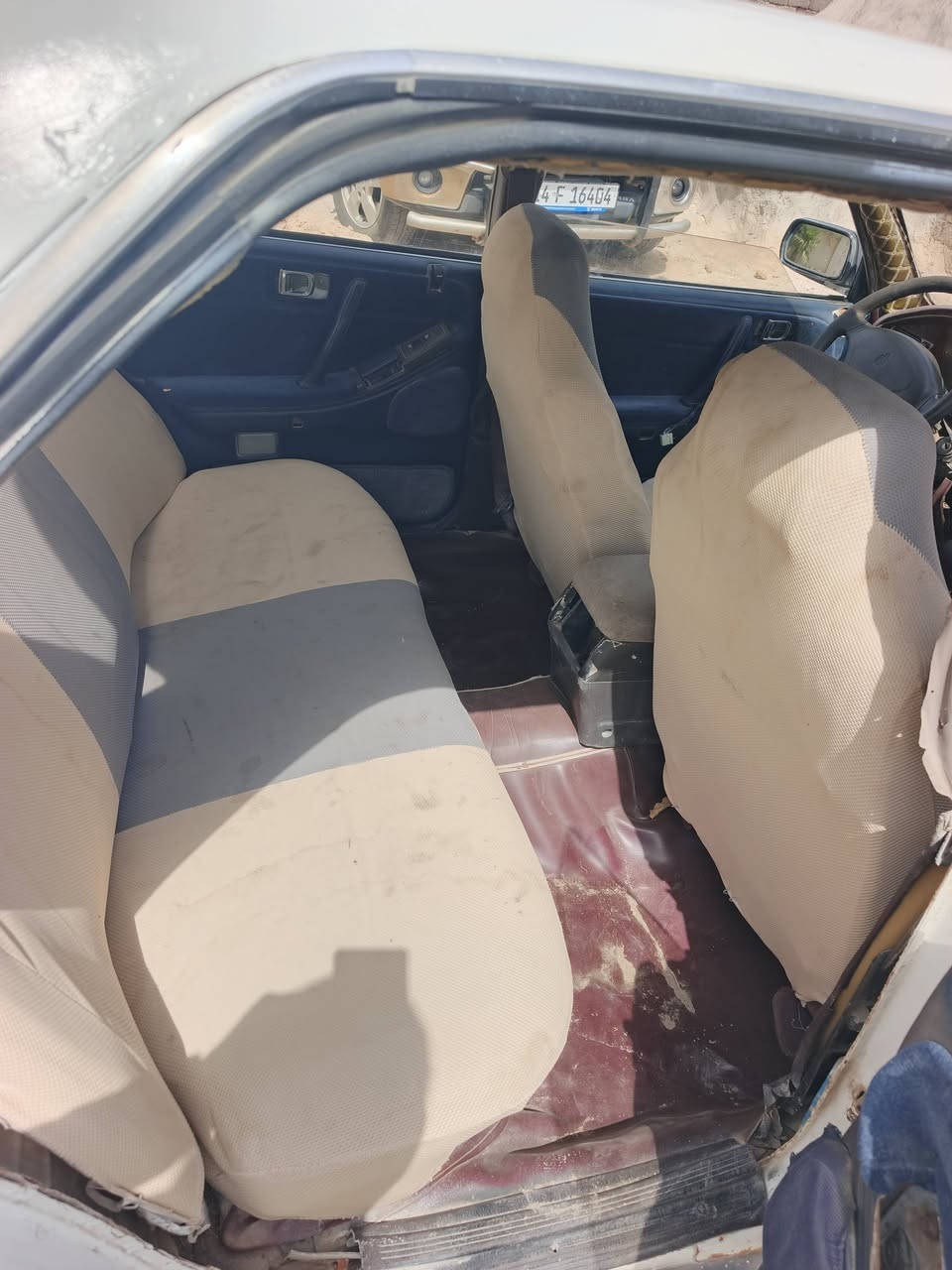 هارتوب موديل 91
مكينه وكير ثنين ونص
حداديه زينه 
رقام وسنويه نكليزي رقم مثنى
سنويه لل30  شرط تحويل
سياره حلوه  عوزه شغلات بسيطه سعر25 وبيه مجال مكاني ذي قار الغراف ***********
