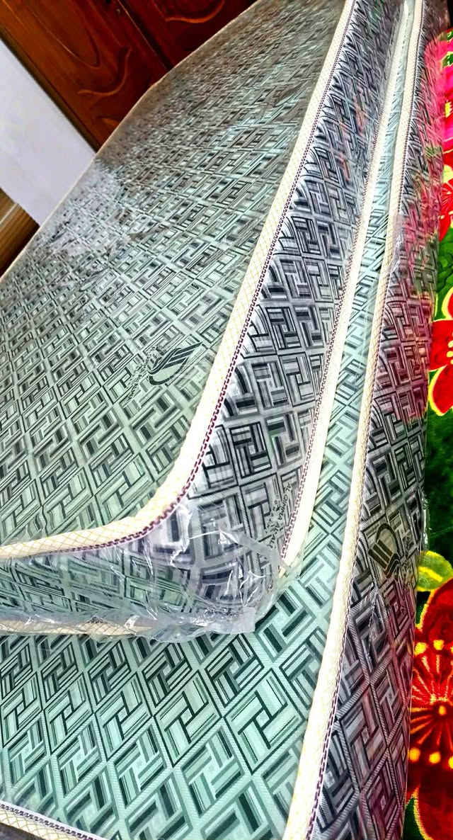 4دواشك سفنج طبي بعدهن بنايلون ممستخدمات ابد
ضمان 5سنوات وصلهن موجود 
طول 190عرض90ارتفاع16 
مكاني بغداد حي العامل سعر 140
***********
