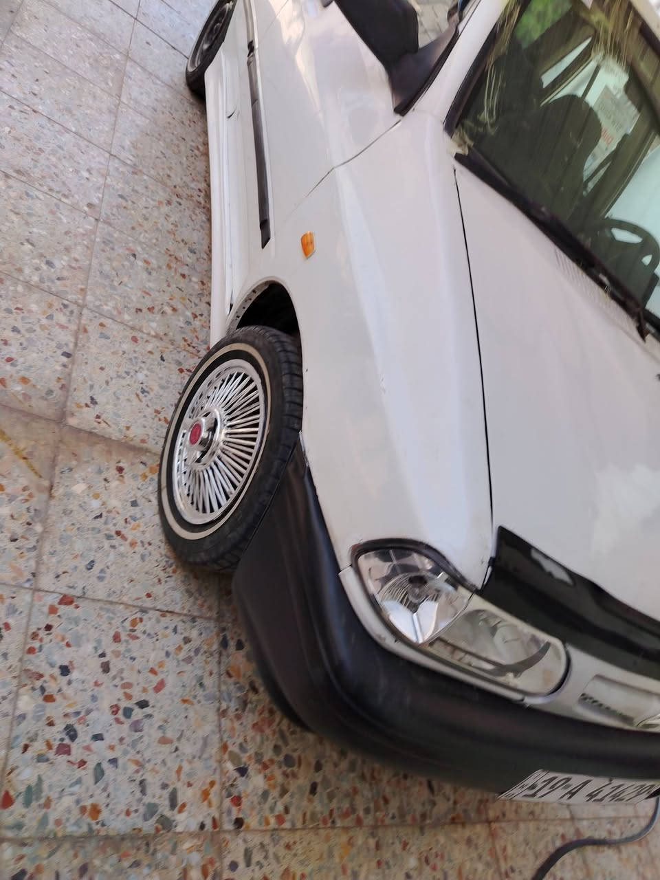 السلام عليكم سايبا للبيع
موديل ٢٠٠٩
كير محرك مكفولات تخم تاير 
الكشر شوفت عينك بي قليل صبغ تلحيظات
تحويل ثاني يوم راعيها موجود كربلاء 
سنوية  ٢٠٢٩ السعر ٣٤ وبيها مجال حك الجيه
مكان السيارة الصويرة
 تفاصيل أكثر اتصل على الرقم ***********
