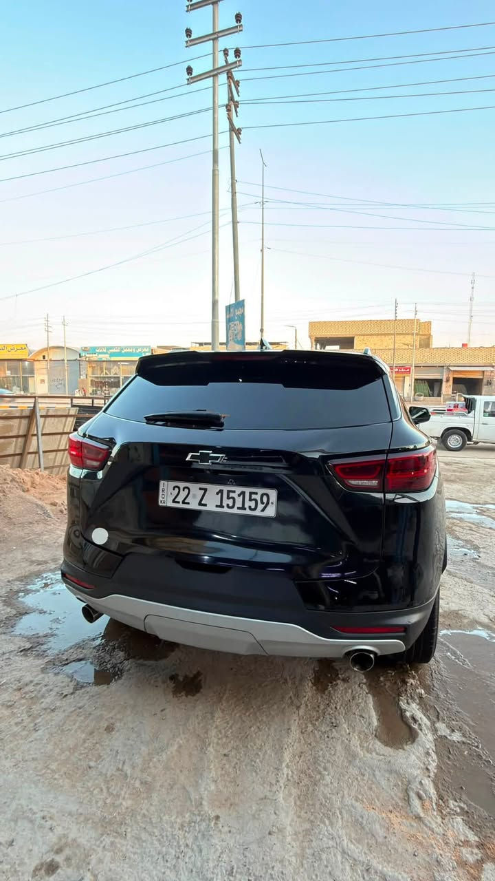 السلام عليكم 
شوفرليت بلايزر V6 2024 
حجم المحرك 6 سلندر 3.6L 
الضرر: جاملغ خلفي صبغ وقبق الجنطه صبغ مصلح بمكانه بدون فتح بدون ايرباك 🤍
سياره اي نقص مابيها كير مكينه بدون فتح تبريد ثلج حداديه جديده تايرات جدد اي نقص مابيها 
سياره ماشيه 17 الف فقط
رقم اربيل مميز وحلو 🤍
سياره ب اسمي سنويه جديده هزه جديده بدون غرمات جاهزه 
المواصفات:👇
بصمة ابواب وتشغيل وتشغيل عن بعد
رادار امامي وجانبي وخلفي
وضعيات قياده متعدده فور ويل وتو ويل وجبلي 
تنبيه الخروج عن المسار
حساسات خلفية
جنطة كهرباء
سايدبريك بصمه كهربائي
كراسي جلد اسود
الكراسي الامامية كهرباء
تدفئة الكراسي الامامية
ميموري كرسي السائق
وضعيات قيادة
لايتات LED بالكامل
شاشه تحكم بالايعازات
تحكم ستيرن جهتين
سياره فول عدا البانوراما  
اخون فقط الشراي يتصل رحمه الوالديكم 
كلشي ناشرلك صور الحادث وسونار 
السعر: 225 ورقة وبيها مجال قليل 
☎️ الاتصال :
***********
📍النجف الاشرف

