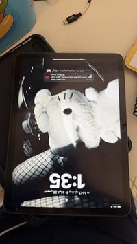 ايباد اير 4 • نضيف • بصمه ما تشتغل