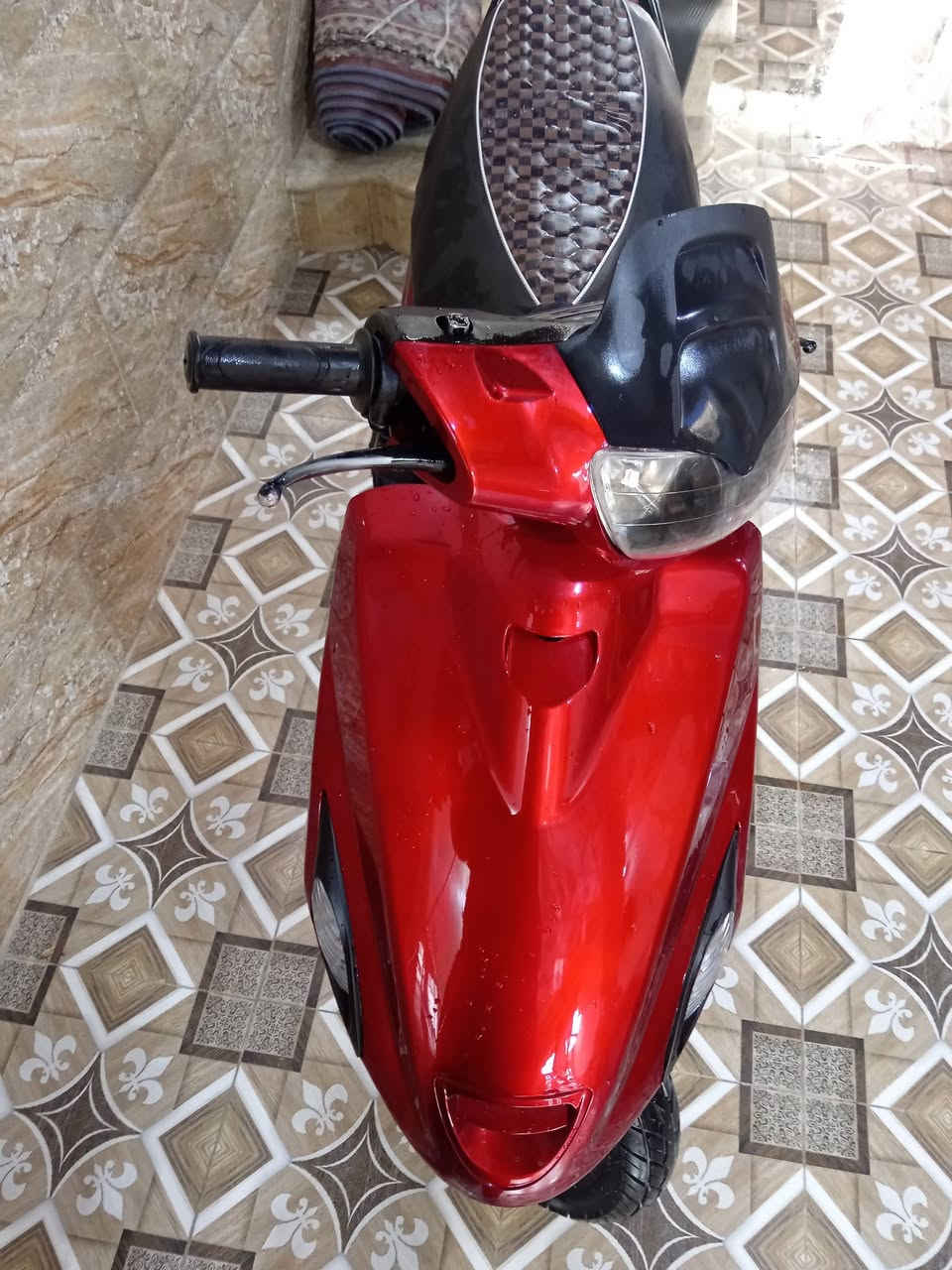 فراشه للبيع مكفوله من الالف للياء مامفتوحه نضافه 100%100 ماماشيه شي قليل
للاستفسار ***********
