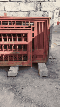 للبيع -٣-أبواب + ٦ شبابيك
العنوان: ابوجسرة
الهاتف: ***********
