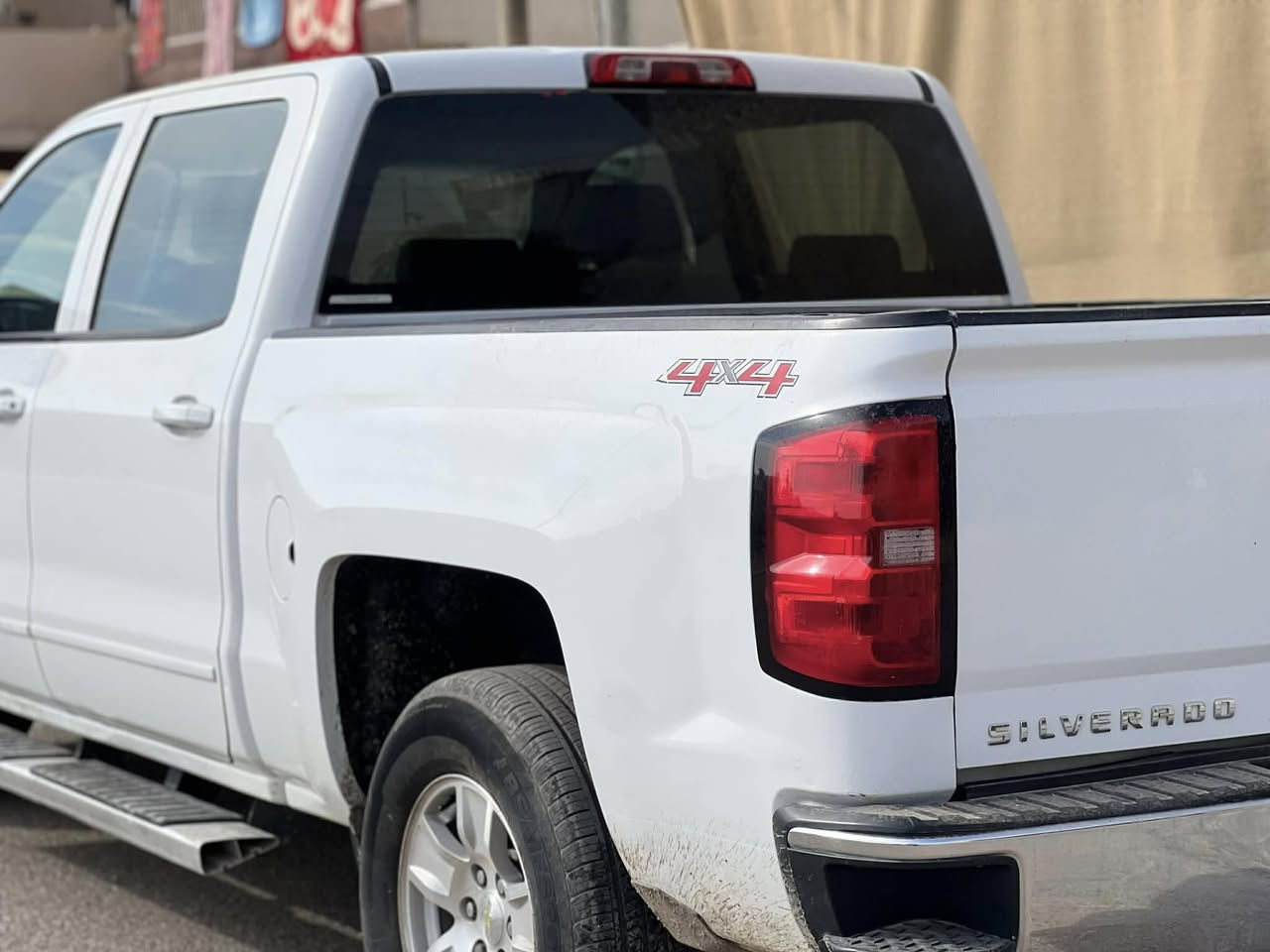 سلڤرادۆ مۆدیل 2015رقم سلێمانی  فول موسفات مکینەی گێڕی بەشەرت 4X4بەنسبەت سبوغ یەک چاملغ بەردەم سەکن بەس سبوغە بێ ناوگردن  سەیارەکە زۆر پاکە خاوێنە 
عەربی 
سلفرادو مودیل 2015رقم سلیمانی فول موصفات مکینە کیر بشرت 4X4نسبە سبوغ 1جاملغ امامي ترف سكن بس سبوغ بدون دواخل  سەیار حيل نضیف
***********
