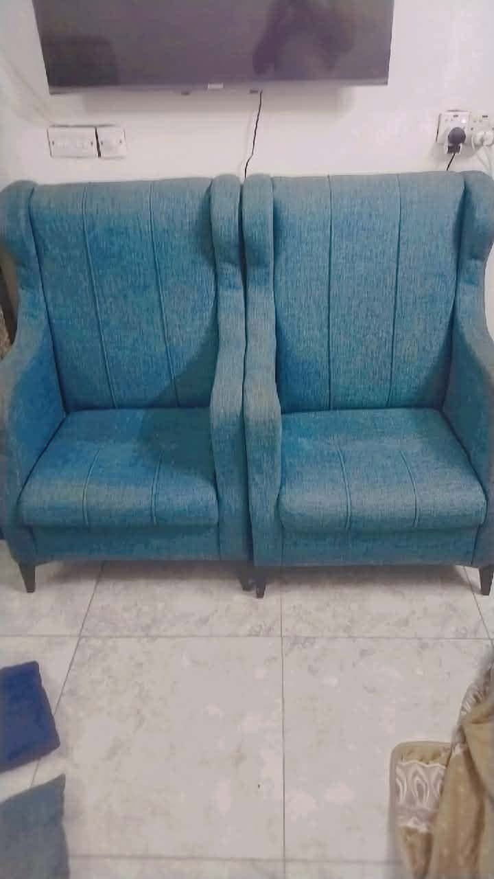 تخم 7 مقاعد نظيف جدا
مكانه الشعب 
سعره 250


**إذا كنت صاحب هذا الإعلان وتريد حذفه لأي سبب، رجاءا أرسل رسالة إلى الدعم الفني**