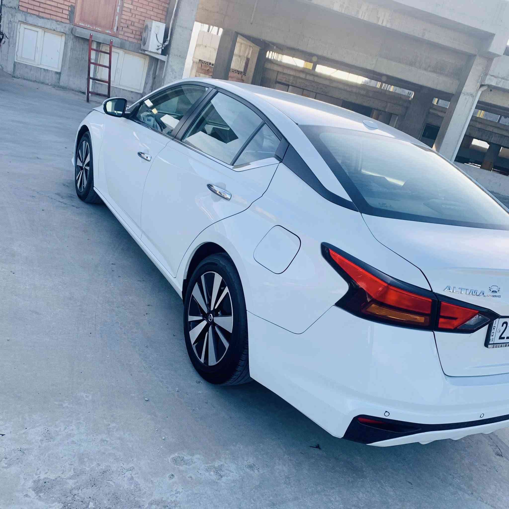 نیسان ئاڵتیما ٢٠٢٢ SV
بێ بۆیاخ  بێ سارد بێ کرانەوە و پارچە گۆڕاو 
بةس دةعامي 
ئێرباگی هەمووی شەریکەیە 
٢٤،٠٠٠ میل ڕۆیشتوە 
ڕاداری پێشو دوا 
خەتی جادە 
ئۆتۆ ستۆپ 
شاشە گەورە و کامێرایە 
بەردی ساڵۆنسا بیلادی 
گێڕ و مەکینە بەشەرت لۆک لۆکە
دینارێک مەسروفی نیە يةك دةسته 
رقم شاصى :  1N4BL4DV8NN373719

***********
‎***********.   وەتس ئەپ
