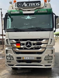 سيارة 2009البيع مواصفات عرجة 12نمره كامرتين وحساس التيدر 5طكات تبريد خ...