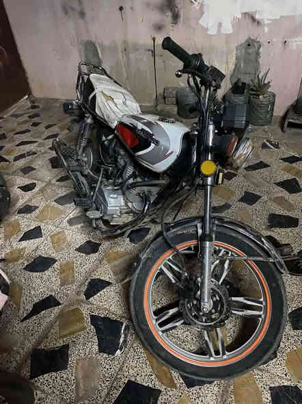 ماطور نامي برو 5كير ماطور خير من الله فقط اشاير خلفي ما يشتغل ول دشبول سعر 300وبي 
مجال***********تواصل اتصال او واتساب
