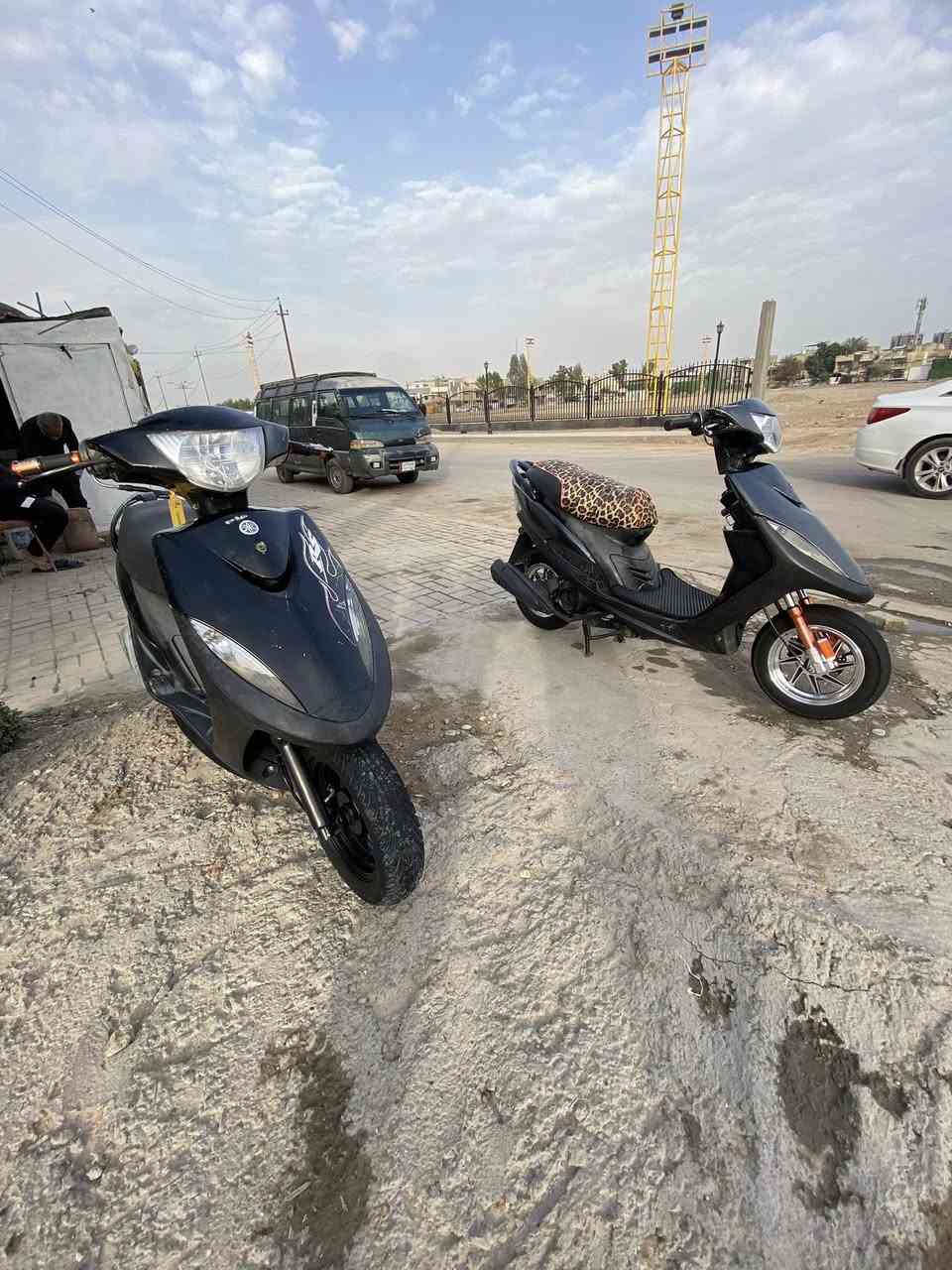 سلام عليكم ماكس عدله للبيع الدراجه ختم واحد المكينه بلاديه ما ينسمع صوتها لايت اشاير كلها شغاله لا تبخير لا تنقص دهن شرط المكينه ملحه و الدراجه خير من الله / المكان البياع شرطه الخامسه / *********** وبي واتساب / السعر خاص وبيك خير و دلل
