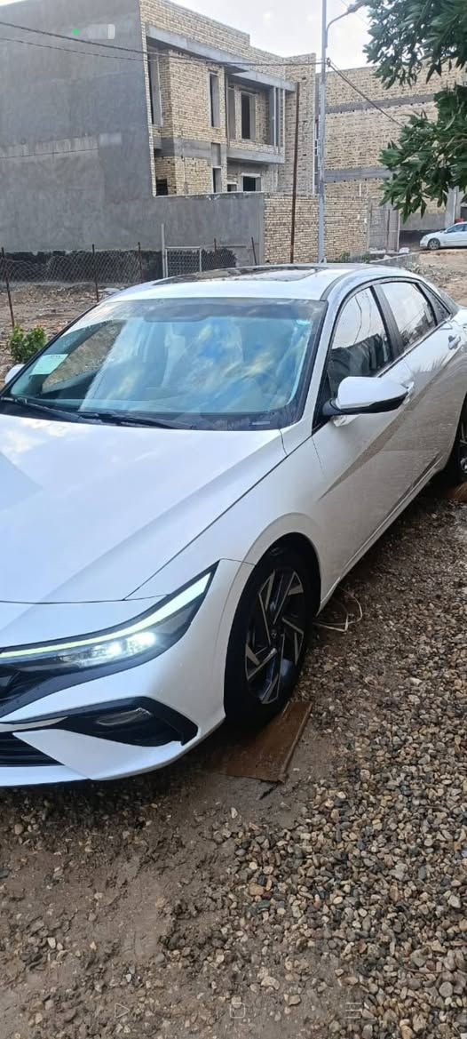 سلام عليكم 
النترة خليجي موديل 2024
ماشيه 32الف جديدة 
مكفولى كفالى عامه 
رقم اربيل جديدة وكاله عامه او تحويل بسم الشركه 
سعر 145 وبي مجال 
***********
