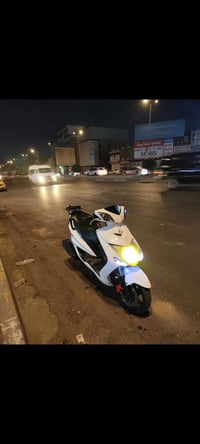 سكنس لد لبيع نضيفة  مكاني حي ور 07716188860