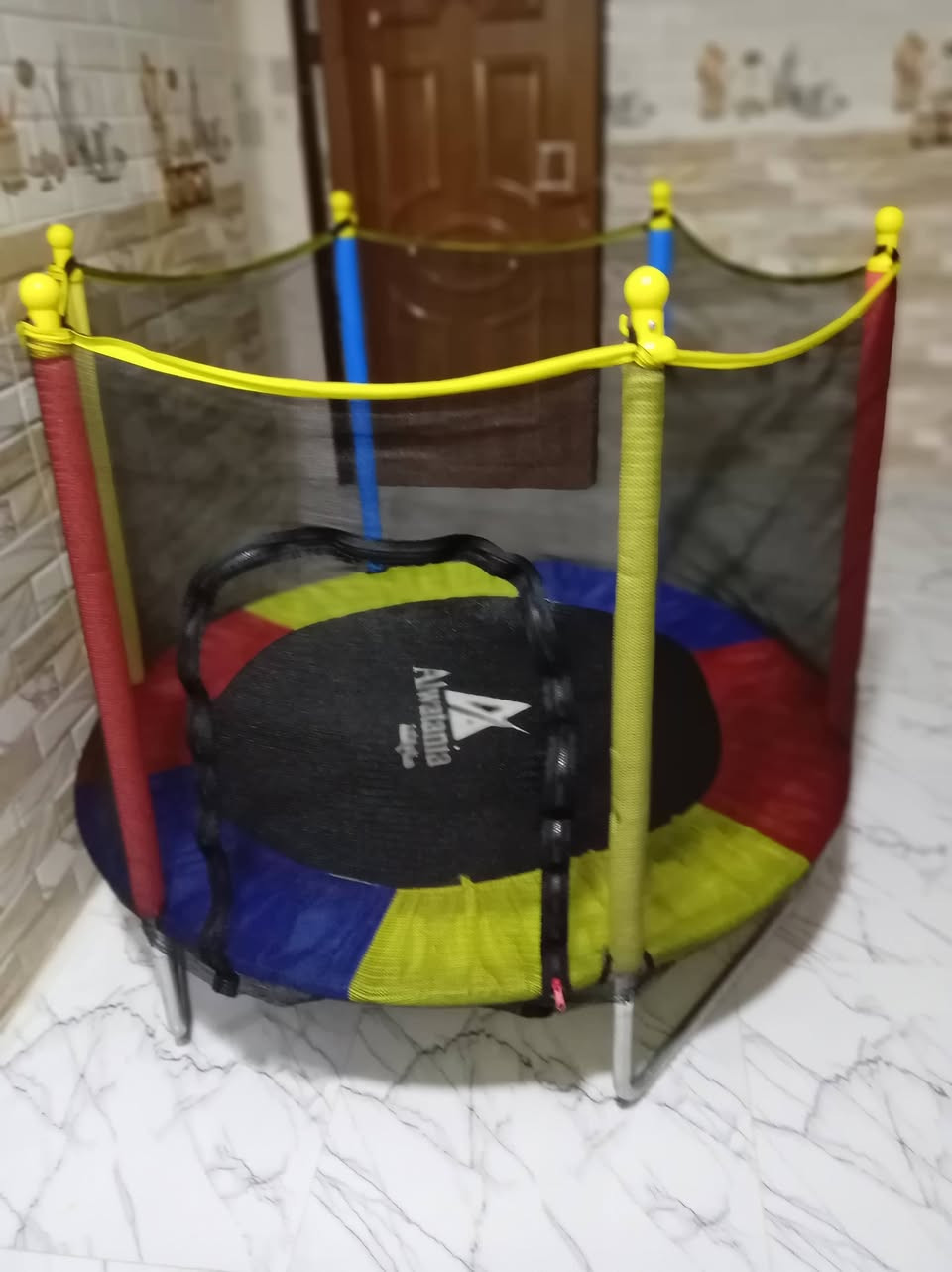 نطاز اطفال للبيع ممستعمل غير شهر سعر ٥٠ الف


**إذا كنت صاحب هذا الإعلان وتريد حذفه لأي سبب، رجاءا أرسل رسالة إلى الدعم الفني**