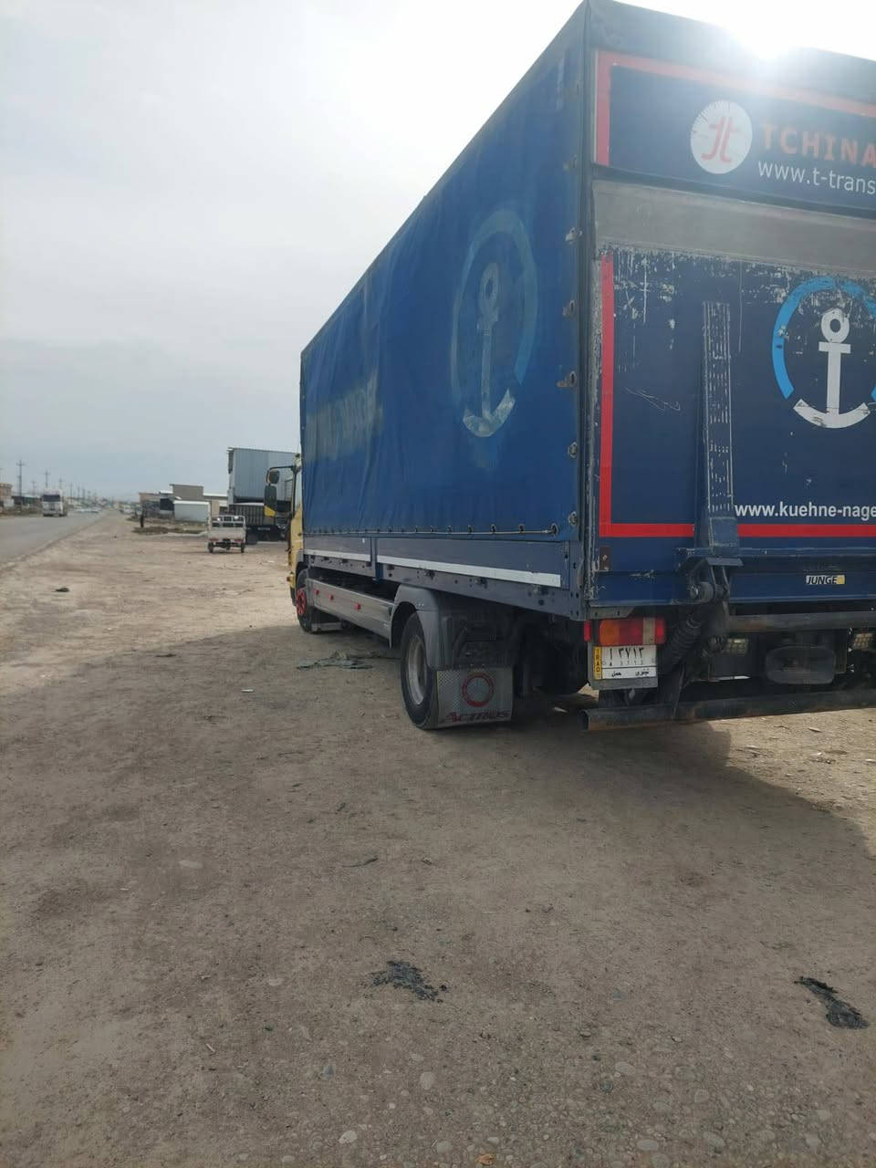 السلام عليكم  اتيكو للبيع ٨برقي فول مواصفات طول البدي ٧٢٥ مكلف بالنشر رقم صاحب السيارة ***********
