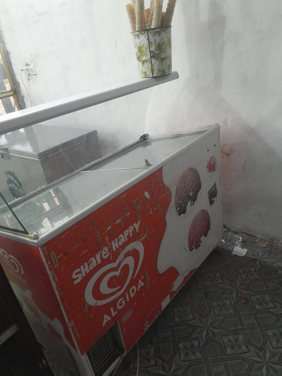 مكائن مرطبات _مجمدة تركيه _خلاط ازبري ايطالي _مجمدة 
***********

