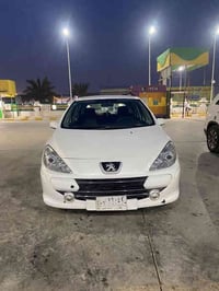 يجو ٣٠٧ ٢٠٠٦ محوره محرك كورلا جديد صدر امامي جديد تخم تاير تبريد شغال ...