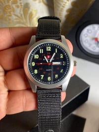 سويس ارمي • ساعة يد