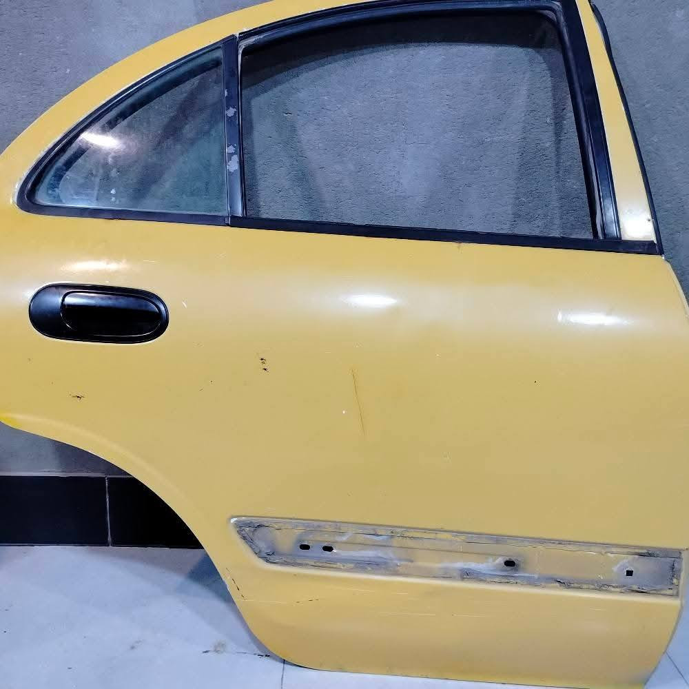 سلام عليكم بيبان نيسان سني ياباني 2010 مالات البلاد داخلهن لون ابيض للبيع سوم وخذ مكاني البصره رقم الهاتف/***********
