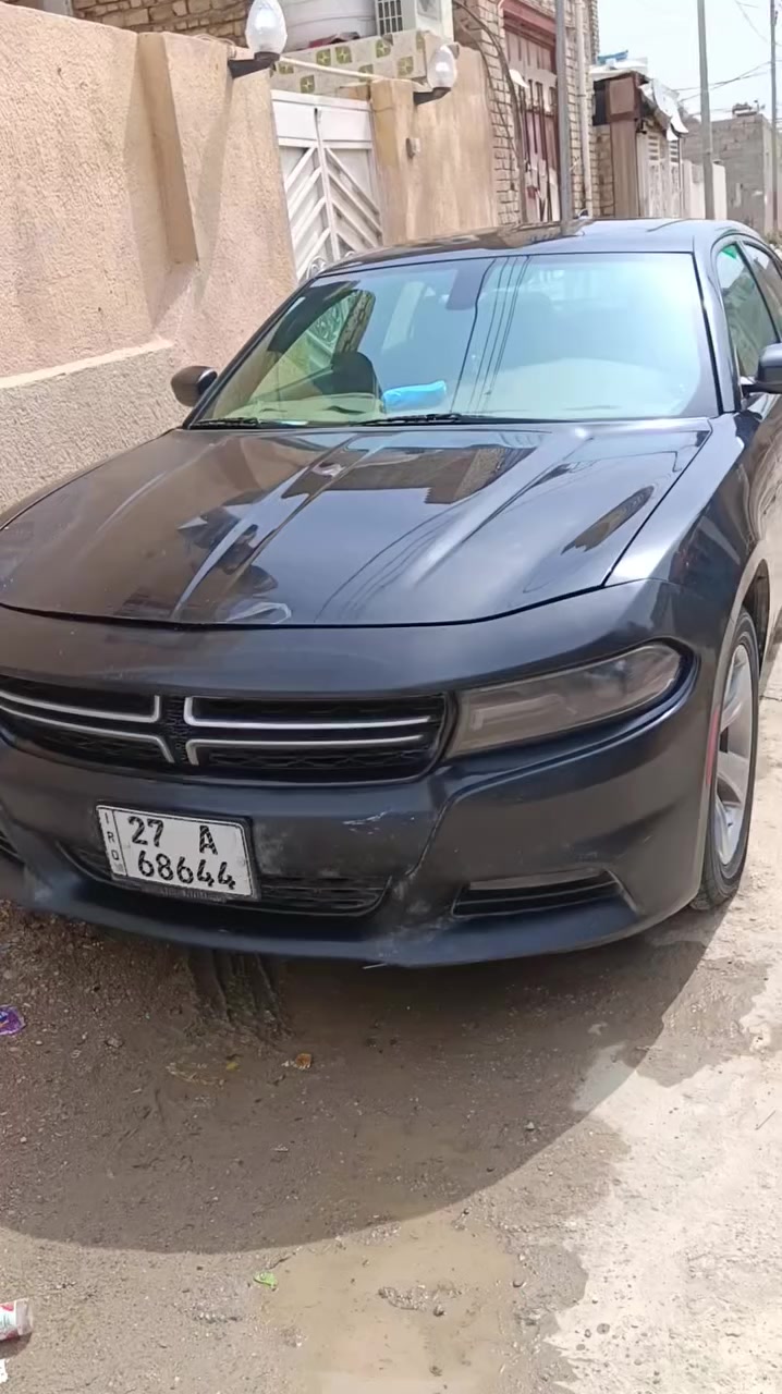 السلام عليكم
جارجر  موديل 2016 اصل فول عده الفتحه ظربته قليل بالبنيد مشتغله على البارد والجاملخ نفس البنيد شبر وطخه بالإيمن كله على البارد السياره جاهزه على الاخير تخم تاير صار يومين من بدلته وحداديه صار 15يوم سويته 
السعر 155وبيه مجال *********** المكان ذي قار الشطره
