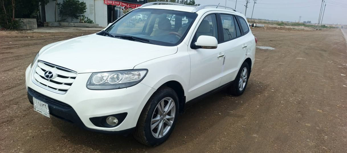 سلام عليكم مدير الكروب المحترم ستافي لبيع مكفولة كفالة عام رقم بغداد ماشي 143 ألف حقية موديل 2011 سته سلندر 6 ***********
