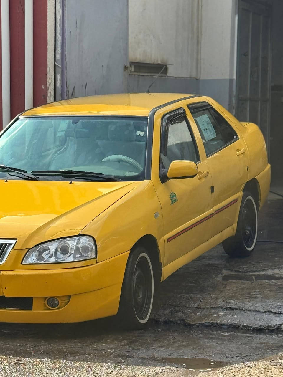 كوين 2010 مكينه معمره جديد كير شرط كاربون بنزين ما مسجل  سعرها 18 شرط التحويل رقم مبايل ***********
