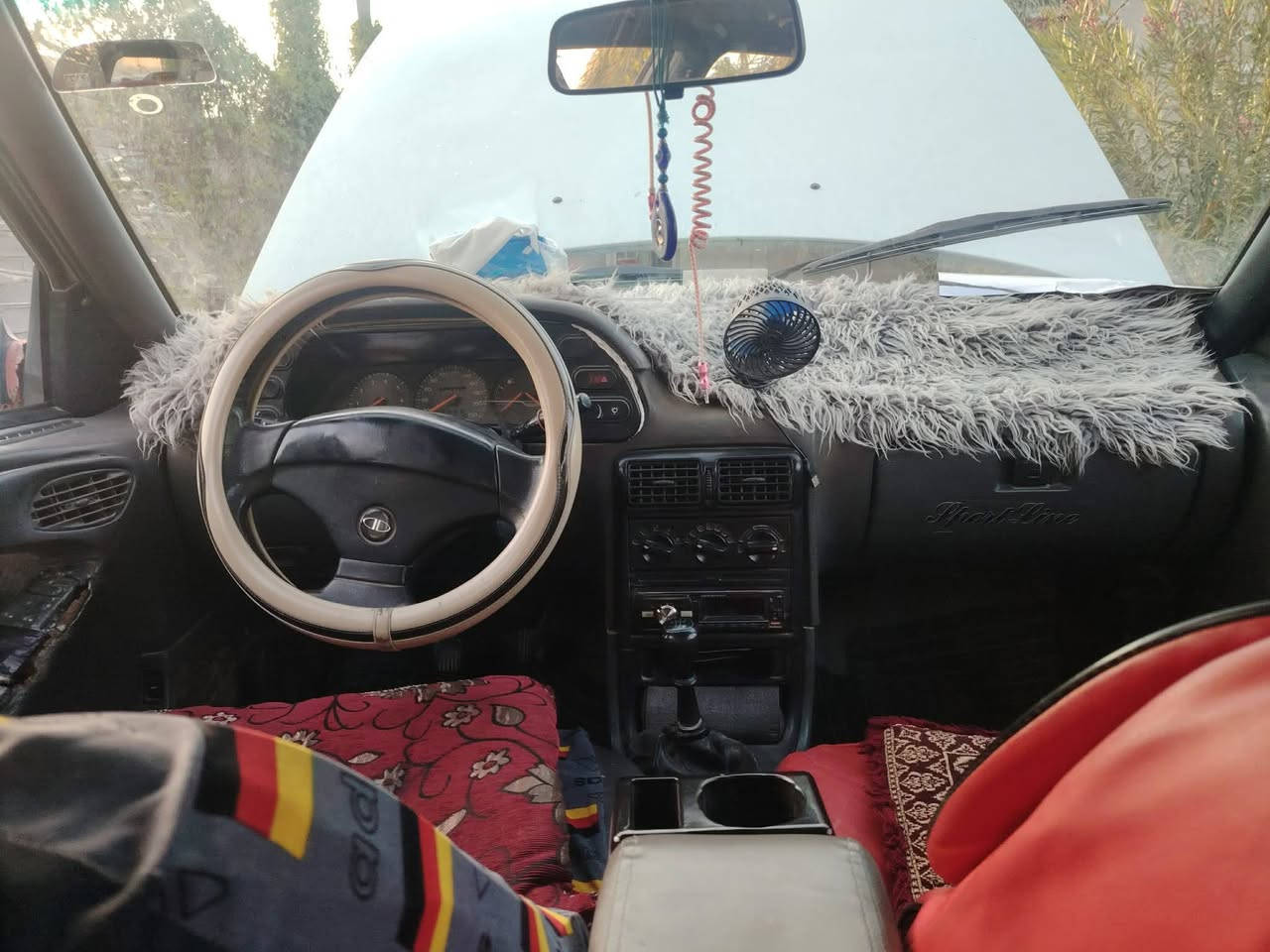 السلام عليكم سياره للبيع دايو أسبرو موديل 1994 رقم بابل  مشروع وطني 2027  صدر مامي وخلفي جديد  تخم تاير جديد محرك  مسكر  كير جديد كهربائي كله شغاله السعر 27  بيها مجال   المكان  السياره واسط الزبيديه رقم الهاتف ‎078 3018 1542
