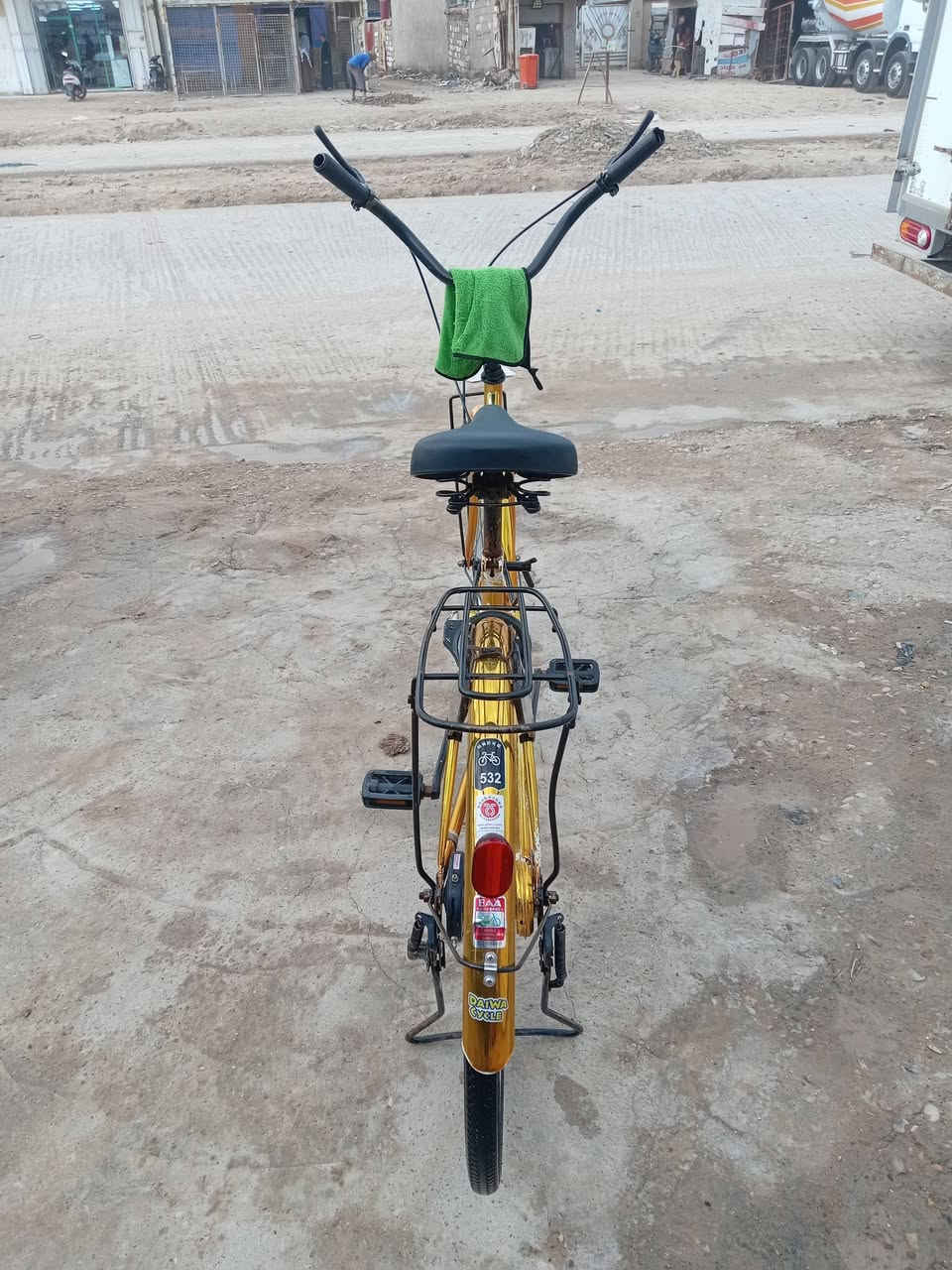 سلام عليكم
بايسكل بناتي مديل(2021)حجم)(26) البابيسكل ما مستخدم هواي تقرين (شهر ونص) كبالك وشوف كامل ما بي أي نقص العنوان (واسط الكوت شارع النفط) السعر (100)وبي مجال للشراي


**إذا كنت صاحب هذا الإعلان وتريد حذفه لأي سبب، رجاءا أرسل رسالة إلى الدعم الفني**