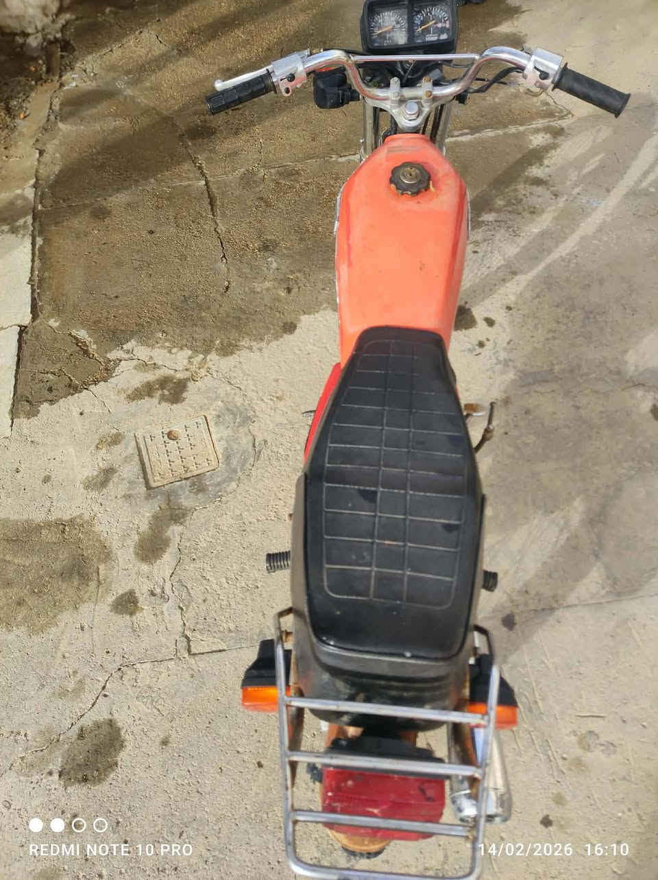 سلام عليكم خمسه كير للبيع كهربايته شغاله شلعه فول سعر 250 وبيه مجال حك الجيه مكاني كربلاء حي عامل ***********
