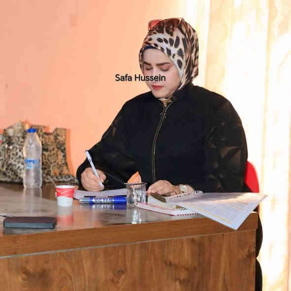 #اعلاااان_خاص 
#الاستاذة_صفا_حسين_العسكري
تعلن استاذة اللغة الانكليزية
 إستمرار التسجيل لدورات التقوية للعام الدراسي 2025_2026 
وبكل قوة لتسجيل اعلى نسب النجاح كما عودناكم كل سنة 🌹
 تدريس قوي
 يشمل الاساس _المنهج _ الاسئلة الوزارية _اضافة للمرشحات السنوية 🌹🌹📣📣📣📣

تتضمن كورسات التعلم قراءة وتهجي باللغة الانكليزية 
3 محاضرات  مجانية لكل مادة عدم احتساب وقت معين لانتهاء الدرس ( يعتمد ع مدى استيعاب الطالب ) لكن بشكل عام لا تقل عن ساعة الى ساعة ونصف

للإستفسار الاتصال على الرقم *********** واتس آب او تلكرام 

https://t.me/Safhu97
رابط قناة التلكرام 👆 👆💙

العنوان /بابل حي الصحة شارع الكورنيش 

#teaching_English 
#Mrs_safa_Hussein
