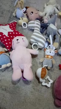 ألعاب أطفال • خرخاشات • دفاتر تعليمية