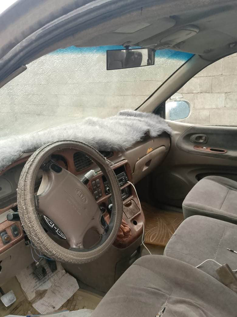 السلام عليكم كيا كرنفال موديل 2000
رقم كركوك سنويه لل29 مشروع وطني
فقط تحويل بدون وكاله
محرك جديد
كاز
تفيد اهل الخطوط السفرات 
نواقصها سوبر عاطل وتبريد
مكانها صلاح الدين سامراء
للاستفسار والتواصل واتساب او اتصال 
*********** سامراء, صلاح الدين
