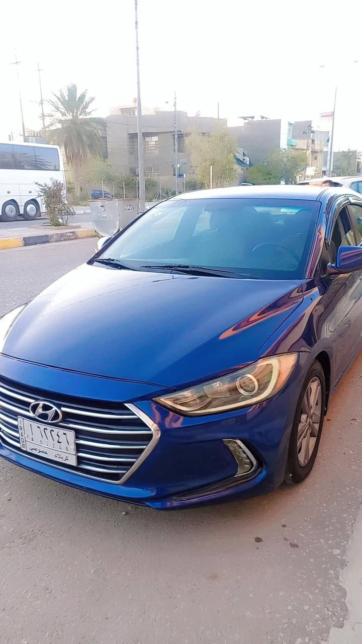 السعر 113 لستفسار اتصل *********** 
الانتره 201‪8
محرك2000 دوش/ كيرAT 
رقم كربلاء تحويل مباشر
امريكي جاملغ وبنيد بدون دواخل 
سياره ليبل واحد بدون تبديل عده البنيد 
تحكم ستيرن جهتين تثبيت سرع
مانع انزلاغ شاشه كبيره لمس 
ABS/UBS
تخم تاير جديد 
ويل 17 كروم 
سياره كلش حلوه ونضيفه 
جاهزه مابيها كل نقص 
رادارات جانبيه نقط عمياء تحديد مسار 
مكان سياره كربلاء حي القادسيه
