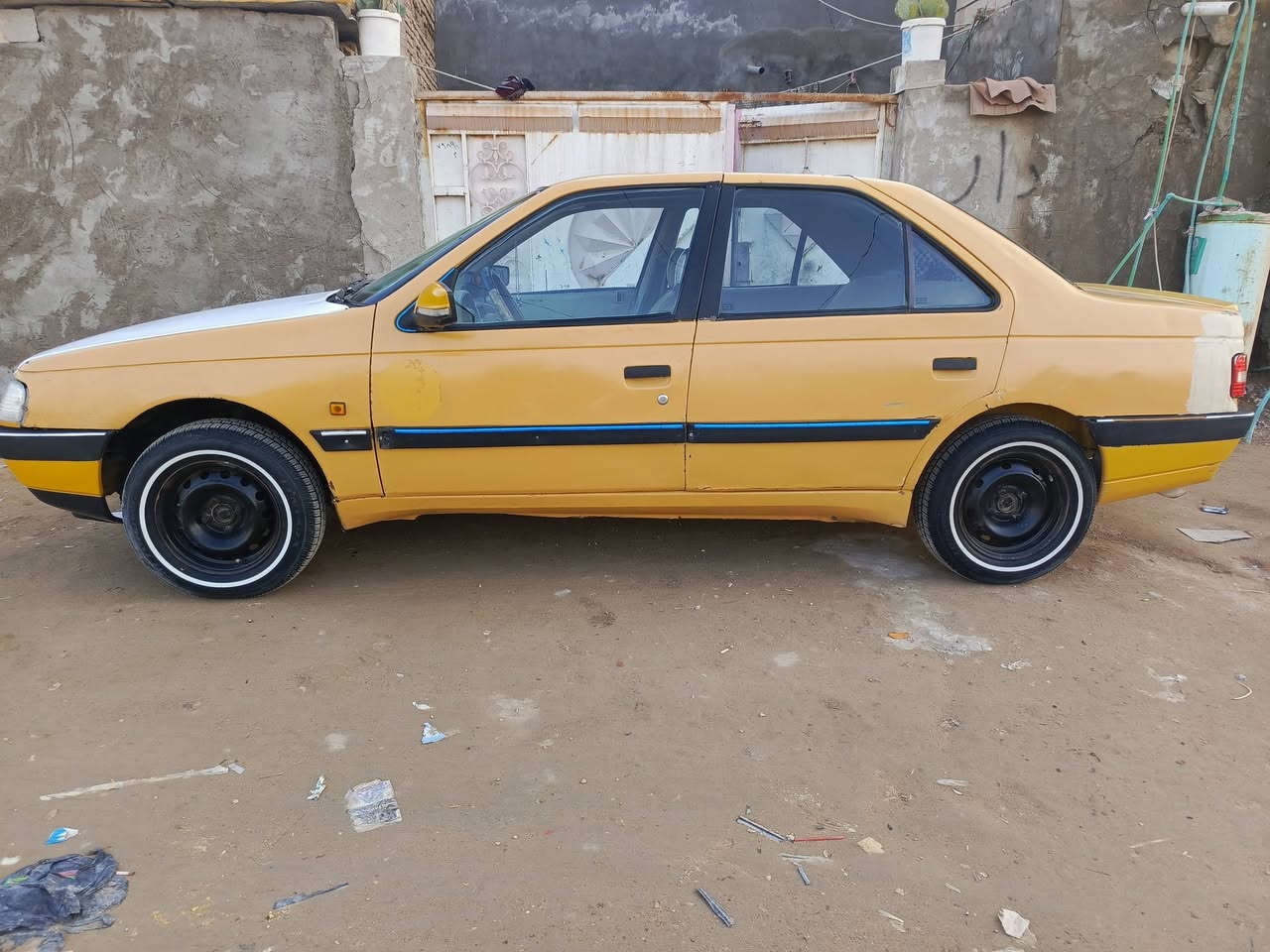 سلام عليكم بيجو أكد موديل 2010 مصفره هيه وغرامات سياره كير واحداديه ومكينه جدد تخم تايره أبو الخط جدد توشمه عامه جديد صاحبه يريد مداور مكان نجف سعر 25 🔒 قفل بدون عمله ***********
