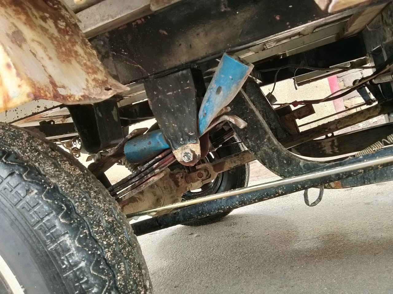 سلام عليكم شباب ستوته لبيع موديل ١٥هاذه رقمي خاص مامتواجد ***********
