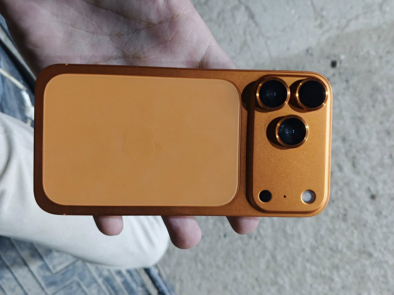 سلام عليكم ايفون 11عادي جهاز مبدا شاصي كامل 17بس شغل مرتب وفول ممبين ابد 11مبدل بطارية وشاشة فيس ايدي شغال جهاز مفول ذاكرة256سعرة 225ومتلكة 11محور بهيج سعر لوتكلب إلفيس كلة مكاني بغداد زعفرانية***********اتصل وتدلل 225وبي مجال قليل
