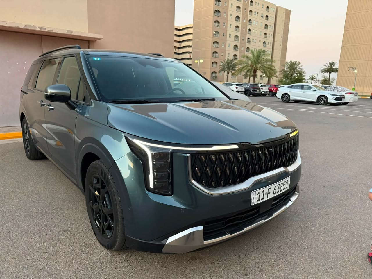 السلام عليكم ورحمة الله وبركاته كيا كرنفال 2025 الجديده كلياً SX PRESTIGE فول واحد على واحد الحادث موضح بالصور مرقم بغداد بسمي بدون مراوس فقط بيع ايرباك فقط دوكه جبت واحد كامل يعني يرجع يطك عند الحادث 

ملاحظه : اللغد و الشاصي ماملعوب بيهن نهائياً

مواصفاتها:.
1-بصمه
2-فتحتين خلفيه واماميه
3- شاشه كبيره متصل
4- كشنات اماميه كهرباء
5- كشنات خلفيه كهرباء
6- كشنات اماميه تدفئه تبريد
7-كشنات خلفيه تدفئه تبريد
8- 6 حساسات اماميه
9- 6 حساسات خلفيه
10-رادارات خلفيه
11- رادارات اماميه
12- كاربلاي
13- ابواب خلفيه كهربائيه
14- صندوق خلفي كهربائي 
15- اوتو هولد
16- كروز كنترول 
17- وضعيات قياده
18-تحكم بالابواب من خلال البصمه
19-لد امامي خلفي
20-ماشيه 9 الاف مايل
21- خمس كامرات
22-كامرات 360 درجه
23- ثلاث قطع تبريد
24- شاشات خلفيه مع الريمونت DVD
وبعد بيها هواي مواصفاتها ماذكرتهن

السعر:270$ وبيها مجال للطيبين

مكان السياره:بغداد مجمع بسمايه السكني

اللاستفسار اكثر:***********
