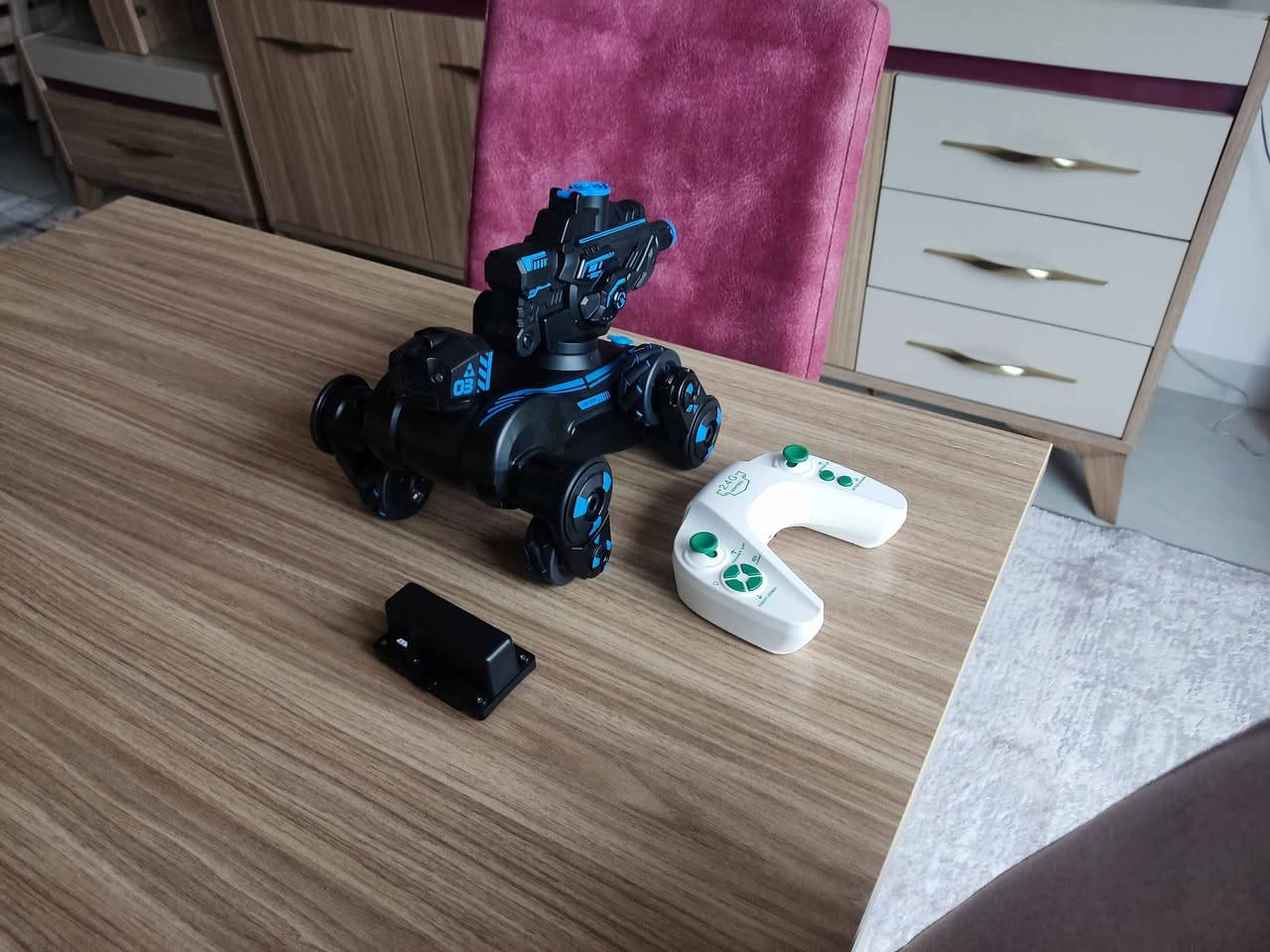 سەیارەی شەحنی مناڵان بە کۆنتڕۆل و دەست کاردەکات دوو شەحنی لەگەڵە داوای ٣٠٠٠٠ دینارو موعامەلە ئەگەر موشتەریت تێل بۆ *********** السليمانية, العراق
