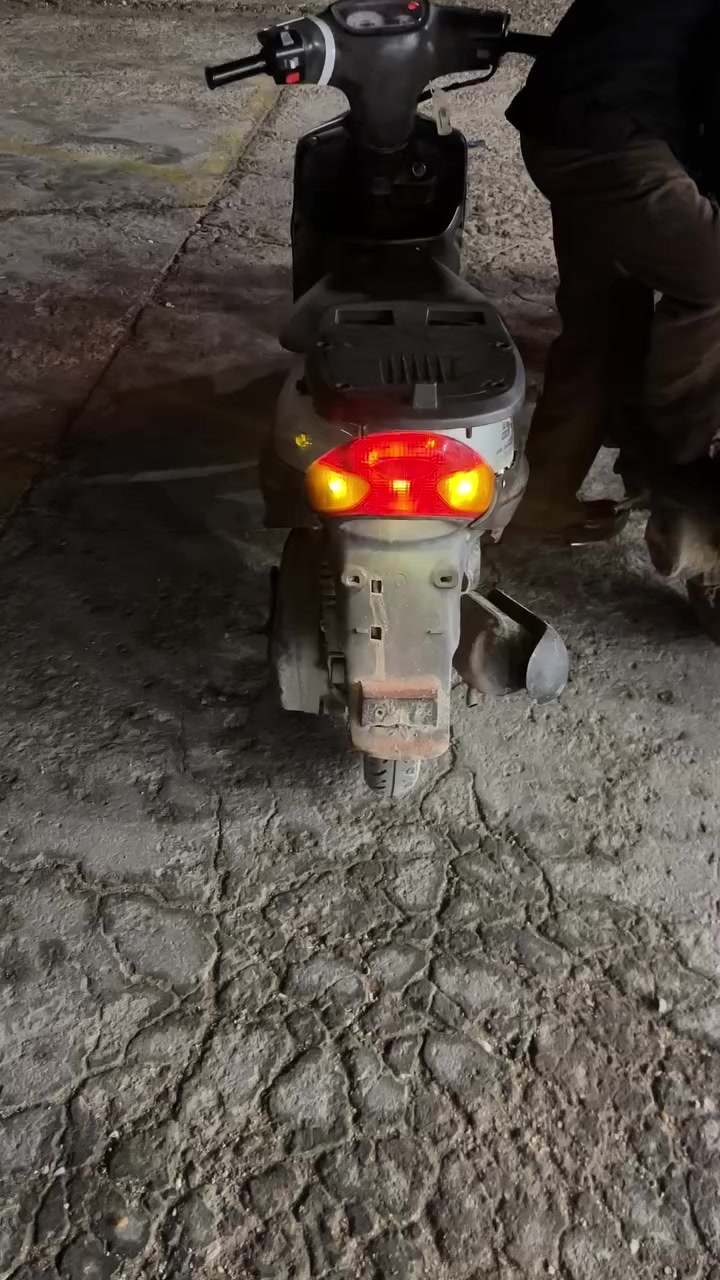 سلام عليكم 9 بيجي لبيع سعر 300 وبيه مجال ***********
