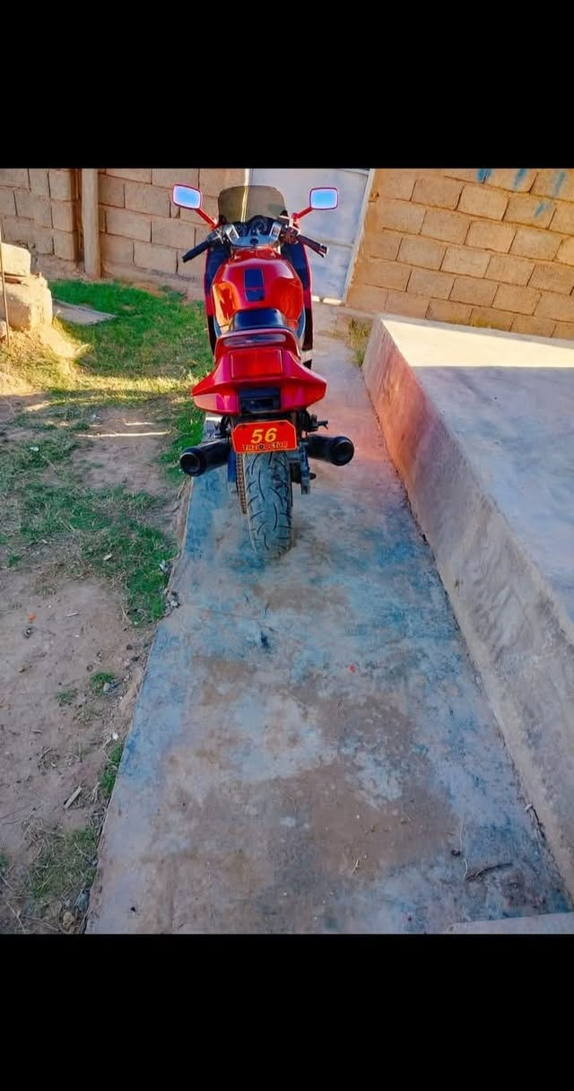 السلام عليكم للبيع او مراوس كاوسكي ٥٢٠ الدراجه معمره جديد ما عايزهه بس فلاوين سلف وكابرتر ابيعك كوم حديد🤷‍♂️اوراق كامله المكان جنوب الموصل القياره السعر٧٠٠ الف للتواصل***********
